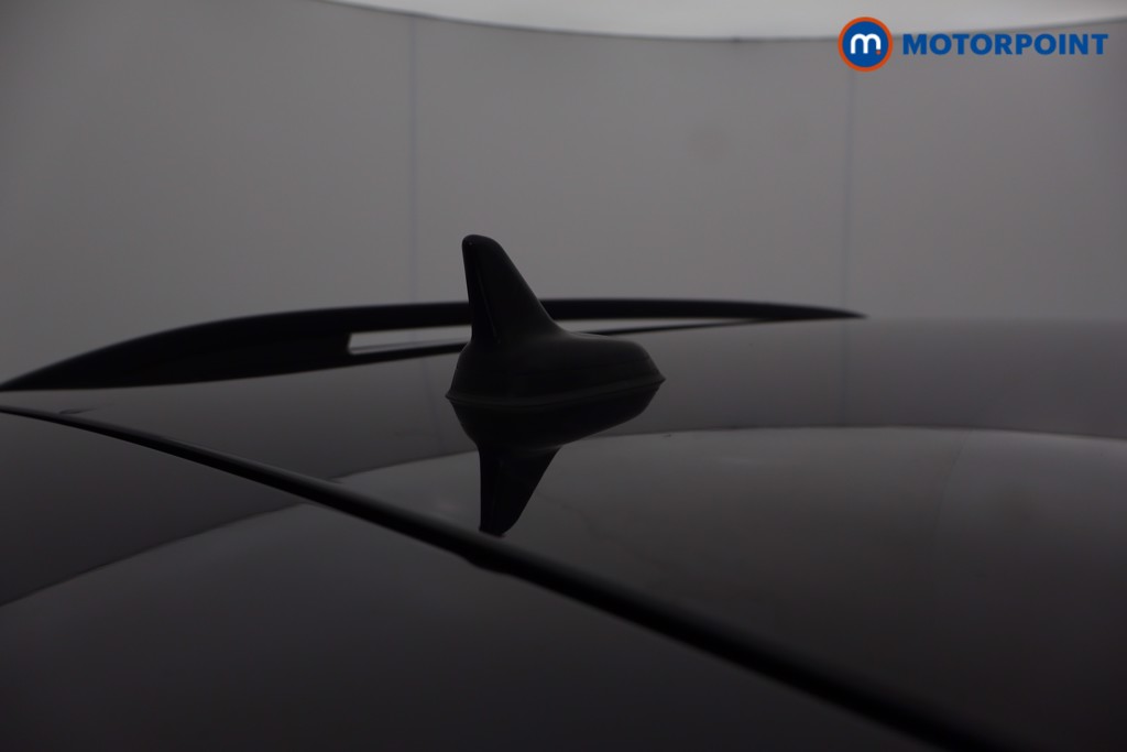 Volkswagen Tiguan R-Line Automatic Petrol SUV - Stock Number (1597834) - 36th supplementary image