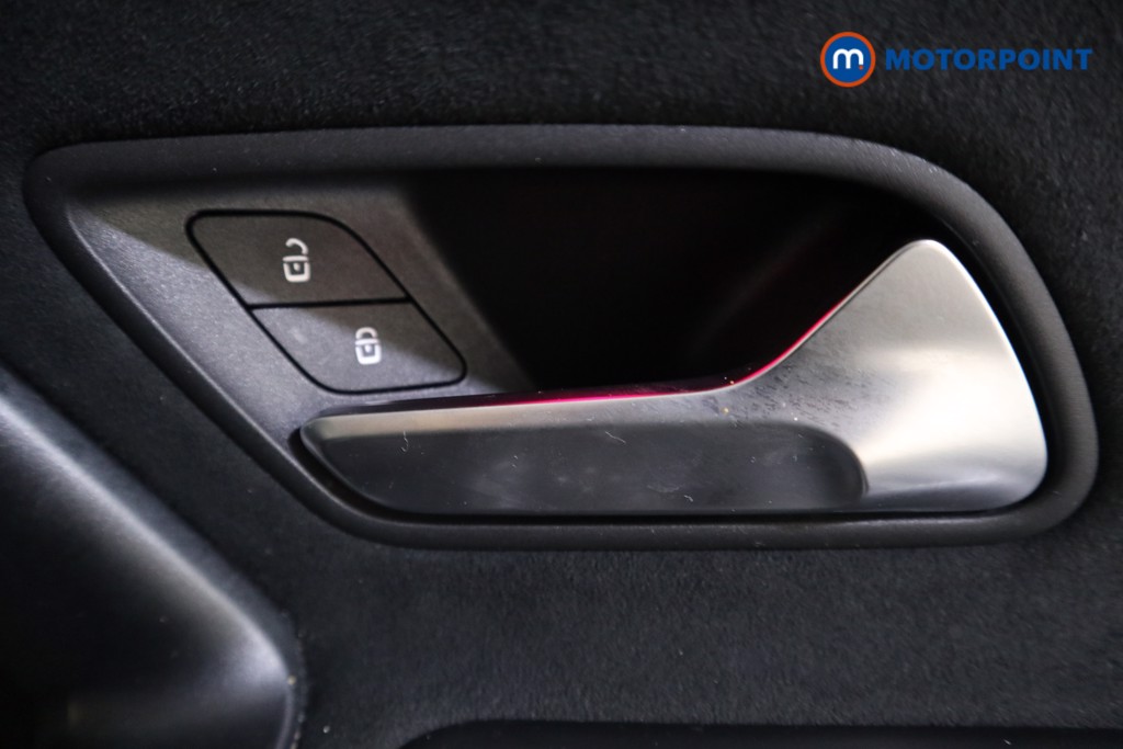 Mercedes-Benz A Class Amg Line Automatic Petrol Plug-In Hybrid Saloon - Stock Number (1597865) - 10th supplementary image