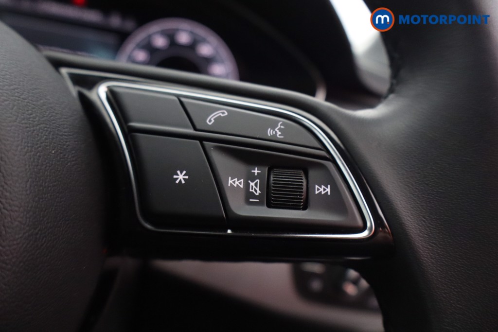 Audi A4 Technik Automatic Petrol Saloon - Stock Number (1597929) - 4th supplementary image