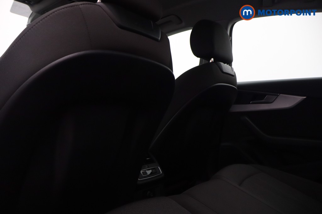 Audi A4 Technik Automatic Petrol Saloon - Stock Number (1597929) - 15th supplementary image