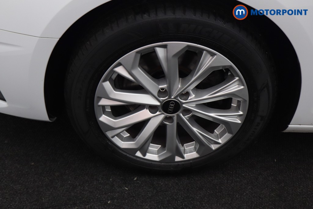 Audi A4 Technik Automatic Petrol Saloon - Stock Number (1597929) - 22nd supplementary image