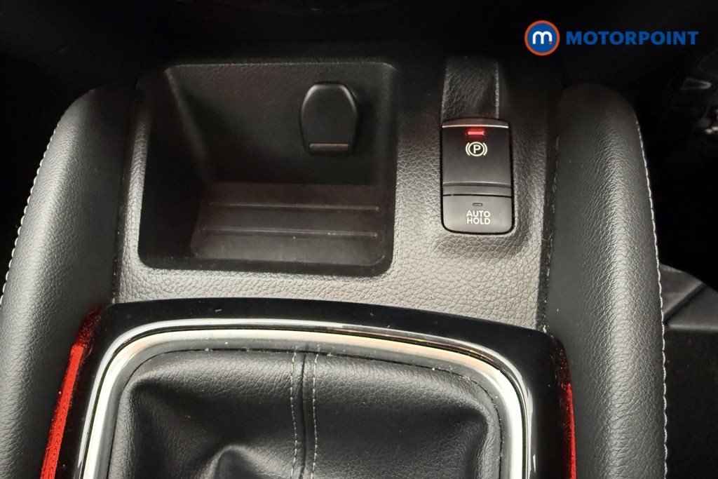 Nissan Qashqai N-Connecta Manual Petrol SUV - Stock Number (1598391) - 26th supplementary image