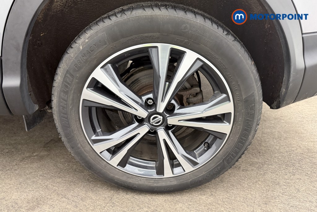 Nissan Qashqai N-Connecta Manual Petrol SUV - Stock Number (1598391) - 36th supplementary image