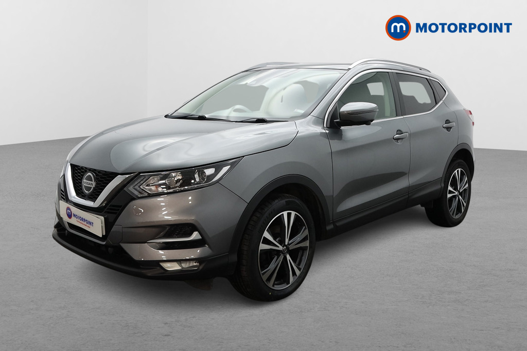 Nissan Qashqai N-Connecta Manual Petrol SUV - Stock Number (1598391) - Passenger side front corner