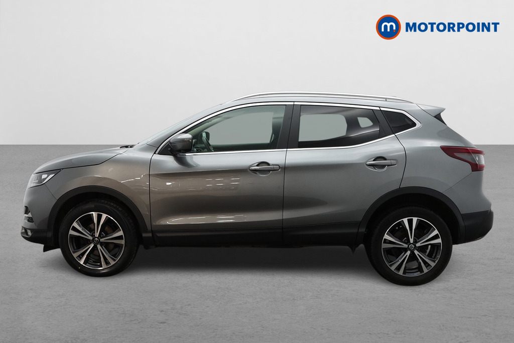 Nissan Qashqai N-Connecta Manual Petrol SUV - Stock Number (1598391) - Passenger side