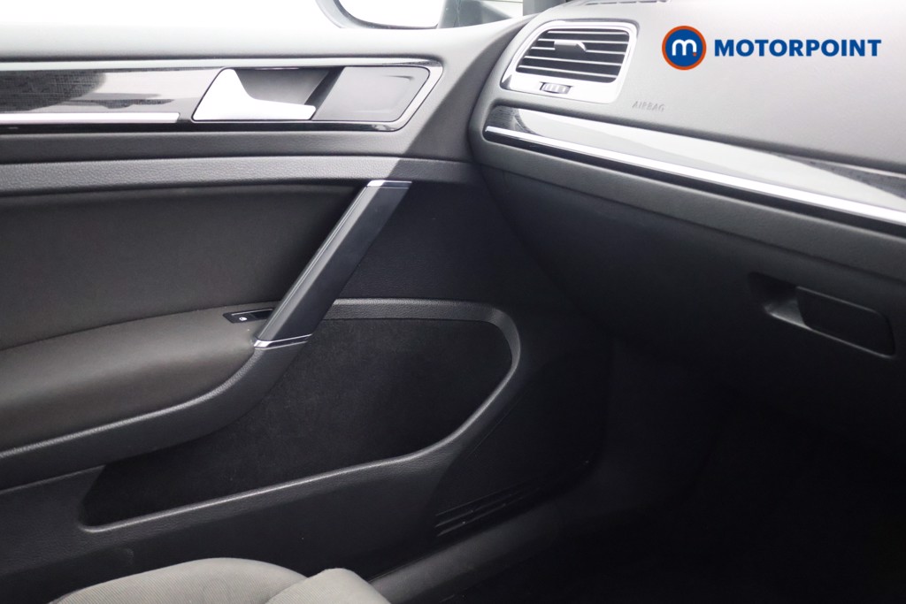 Volkswagen Golf GT Automatic Diesel Hatchback - Stock Number (1598405) - 8th supplementary image