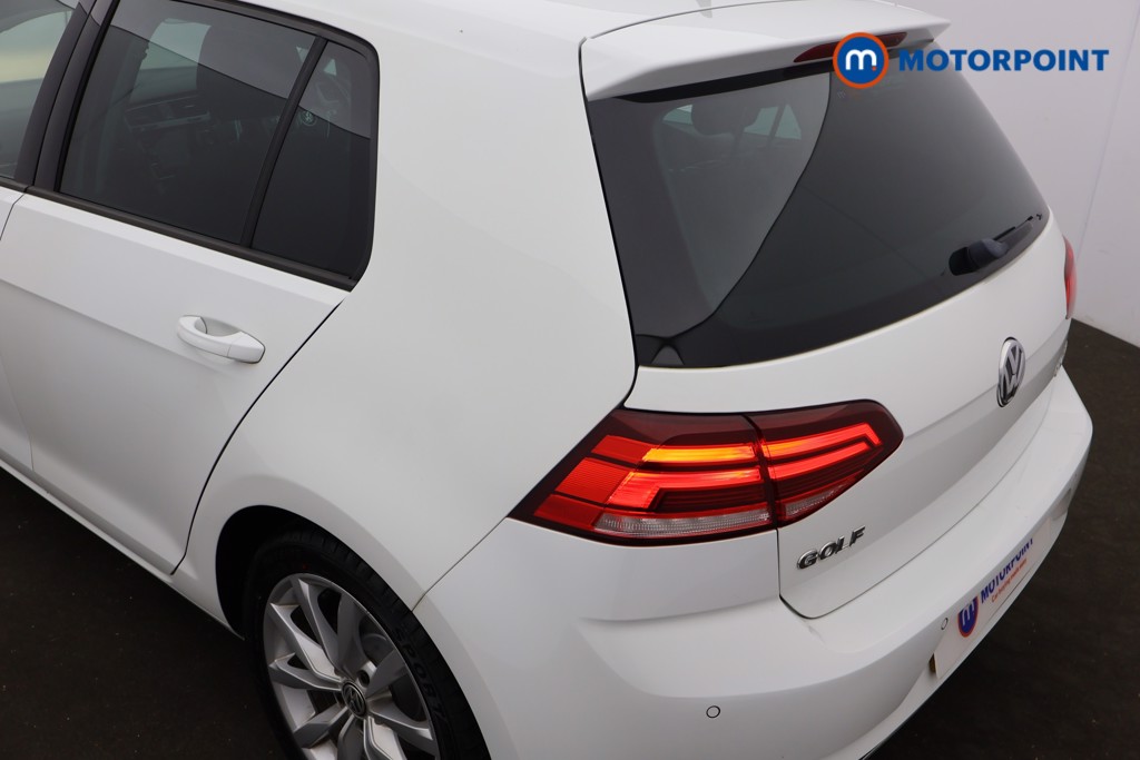 Volkswagen Golf GT Automatic Diesel Hatchback - Stock Number (1598405) - 14th supplementary image