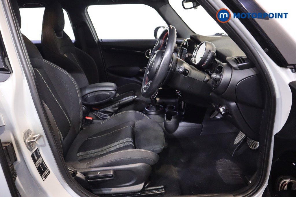 Mini Hatchback Cooper S Sport Automatic Petrol Hatchback - Stock Number (1598428) - 6th supplementary image
