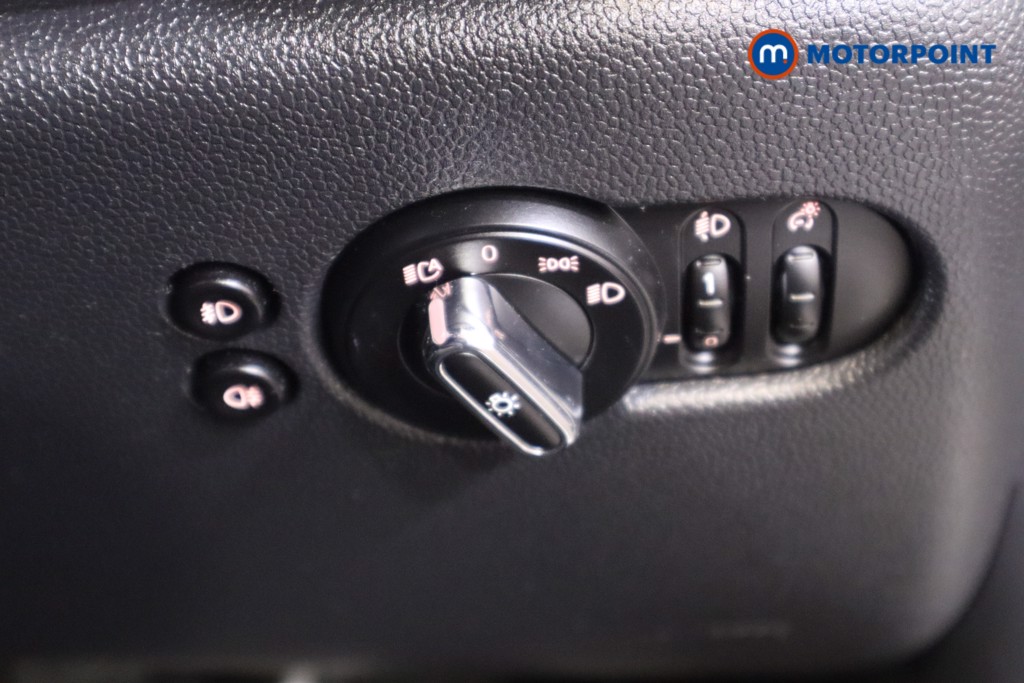 Mini Hatchback Cooper S Sport Automatic Petrol Hatchback - Stock Number (1598428) - 17th supplementary image