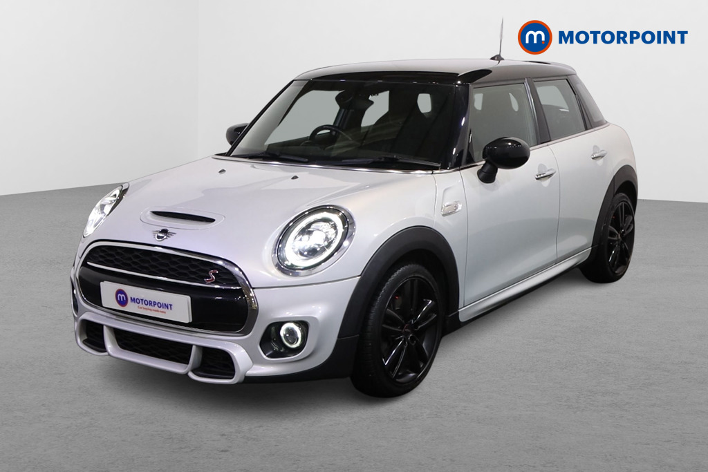 Mini Hatchback Cooper S Sport Automatic Petrol Hatchback - Stock Number (1598428) - Passenger side front corner
