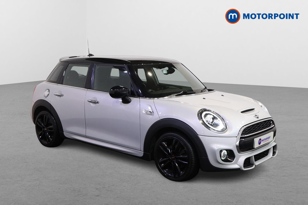 Mini Hatchback Cooper S Sport Automatic Petrol Hatchback - Stock Number (1598428) - Drivers side front corner