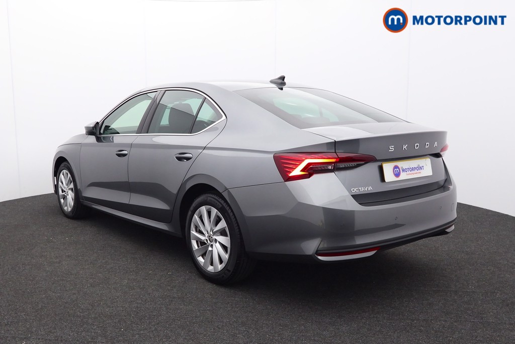 Skoda Octavia Se L Automatic Petrol Hatchback - Stock Number (1598612) - Passenger side rear corner