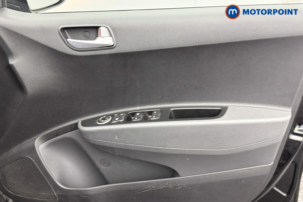 Hyundai I10 Premium Manual Petrol Hatchback - Stock Number (1598632) - 15th supplementary image