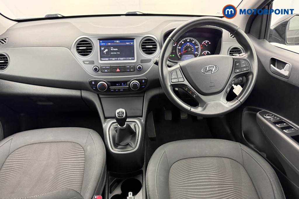 Hyundai I10 Premium Manual Petrol Hatchback - Stock Number (1598632) - 1st supplementary image