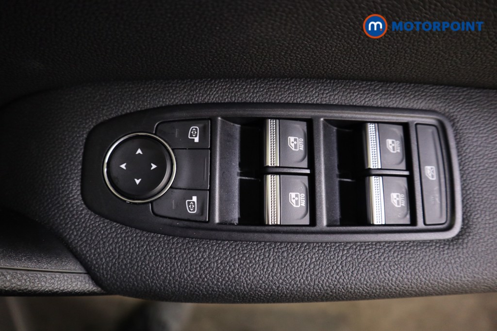 Renault Captur Rive Gauche Manual Petrol SUV - Stock Number (1598850) - 9th supplementary image