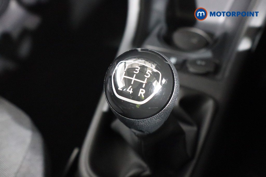 Volkswagen UP UP Manual Petrol Hatchback - Stock Number (1598965) - 5th supplementary image