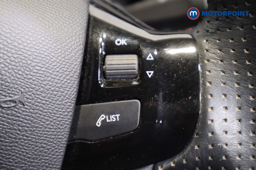 Peugeot 308 Gt Line Manual Diesel Hatchback - Stock Number (1599070) - 18th supplementary image