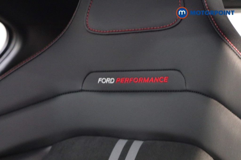 Ford Focus ST Manual Petrol Hatchback - Stock Number (1599098) - 13th supplementary image