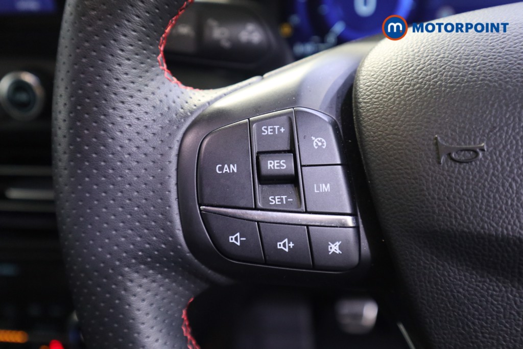 Ford Focus St-Line X Edition Manual Petrol Hatchback - Stock Number (1599175) - 5th supplementary image