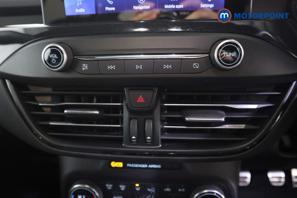 Ford Focus St-Line X Edition Manual Petrol Hatchback - Stock Number (1599175) - 7th supplementary image