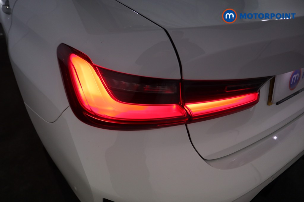 BMW 3 Series M Sport Automatic Petrol Saloon - Stock Number (1599446) - 25th supplementary image