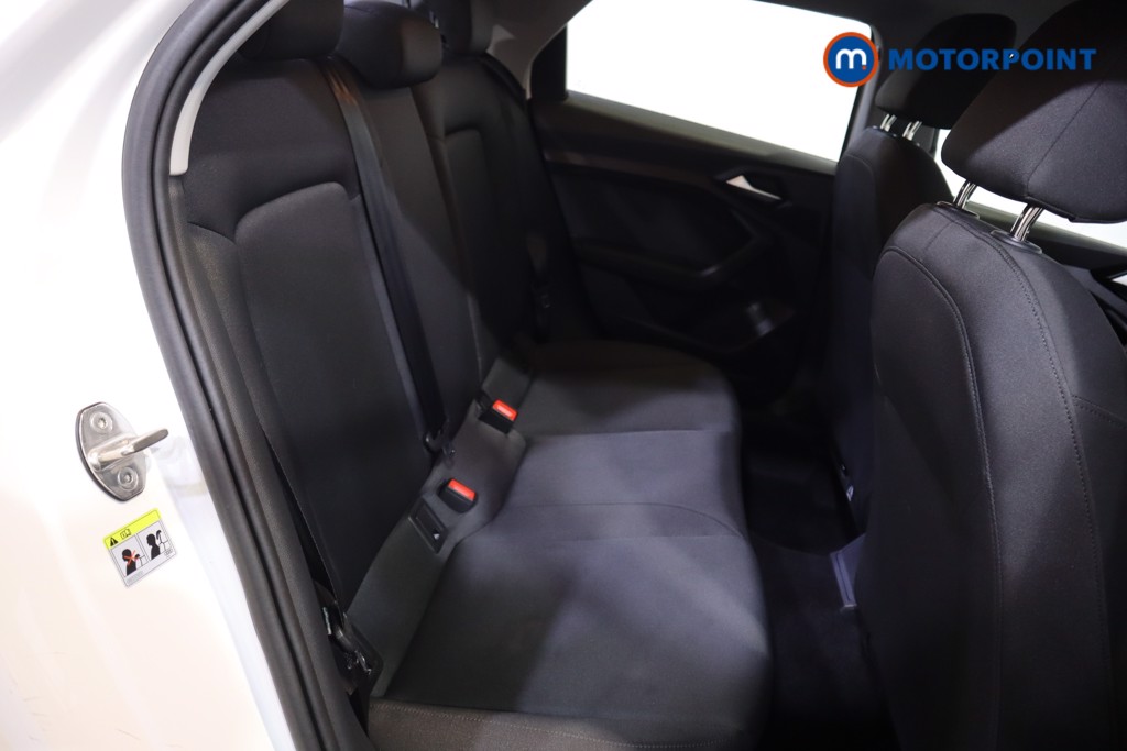 Audi A1 Technik Manual Petrol Hatchback - Stock Number (1599562) - 7th supplementary image