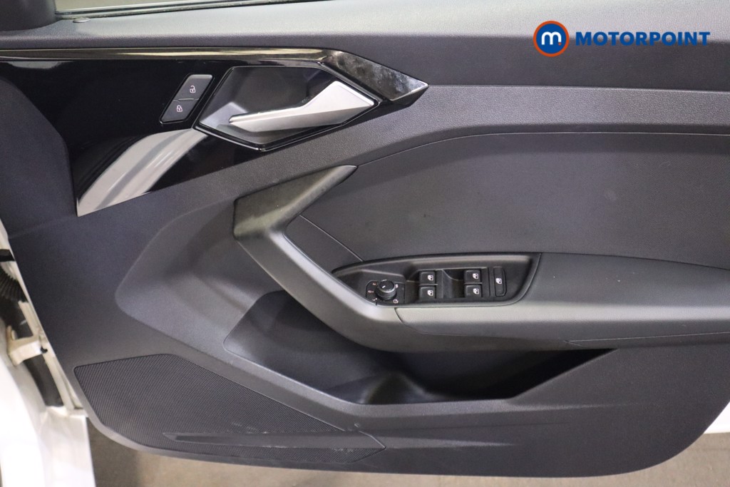 Audi A1 Technik Manual Petrol Hatchback - Stock Number (1599562) - 13th supplementary image