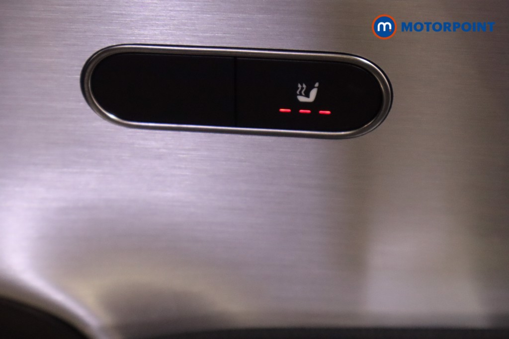 Mercedes-Benz CLA Amg Line Automatic Petrol Plug-In Hybrid Coupe - Stock Number (1599677) - 16th supplementary image