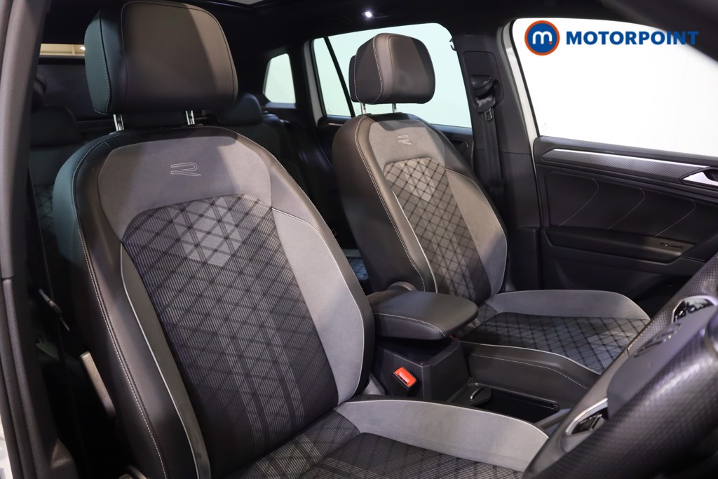Volkswagen Tiguan R-Line Automatic Petrol SUV - Stock Number (1599777) - 7th supplementary image