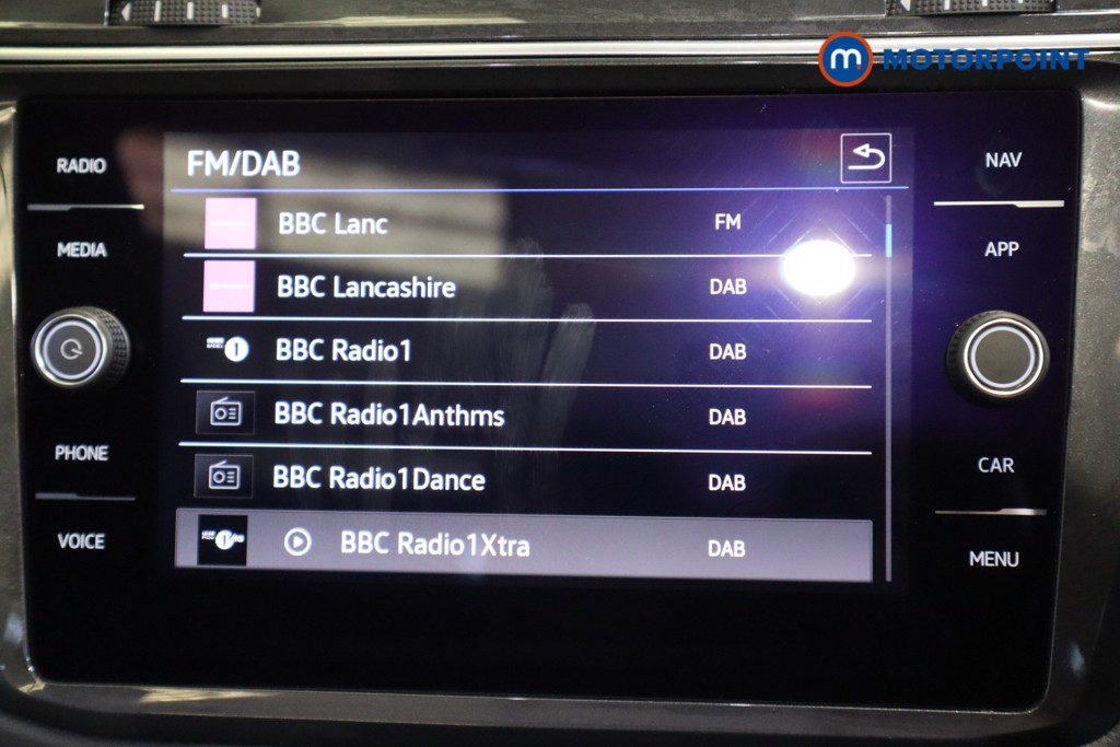 Volkswagen Tiguan R-Line Automatic Petrol SUV - Stock Number (1599777) - 20th supplementary image