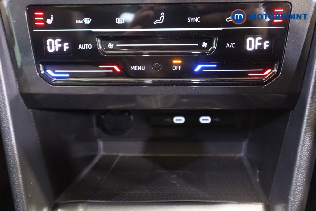 Volkswagen Tiguan R-Line Automatic Petrol SUV - Stock Number (1599777) - 21st supplementary image