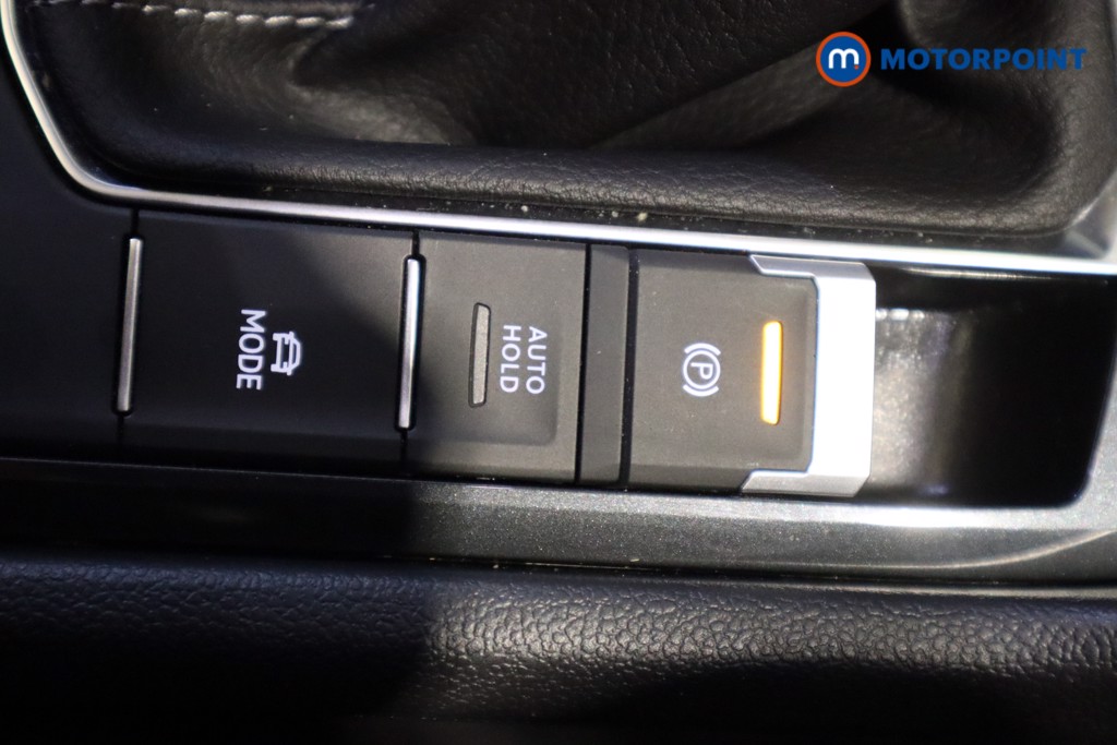 Volkswagen Tiguan R-Line Automatic Petrol SUV - Stock Number (1599777) - 24th supplementary image