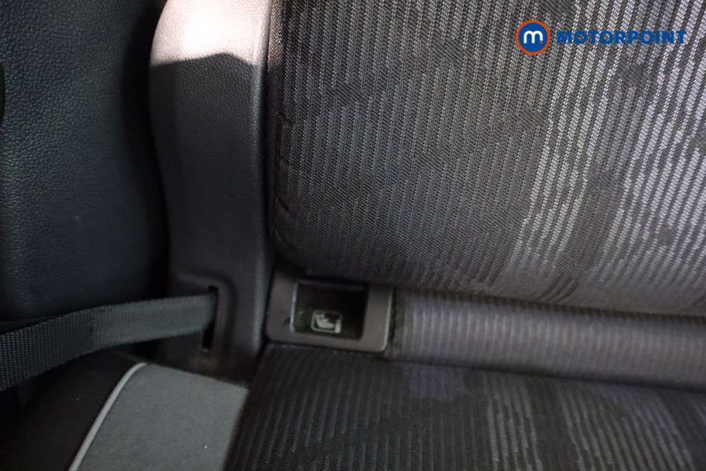 Volkswagen Tiguan R-Line Automatic Petrol SUV - Stock Number (1599777) - 29th supplementary image