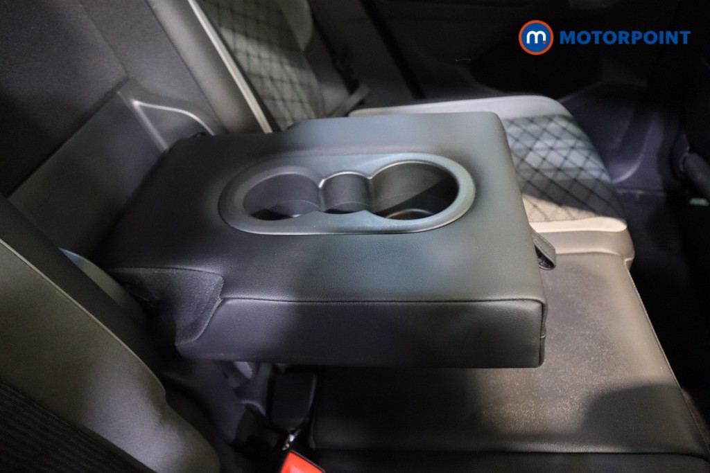 Volkswagen Tiguan R-Line Automatic Petrol SUV - Stock Number (1599777) - 30th supplementary image