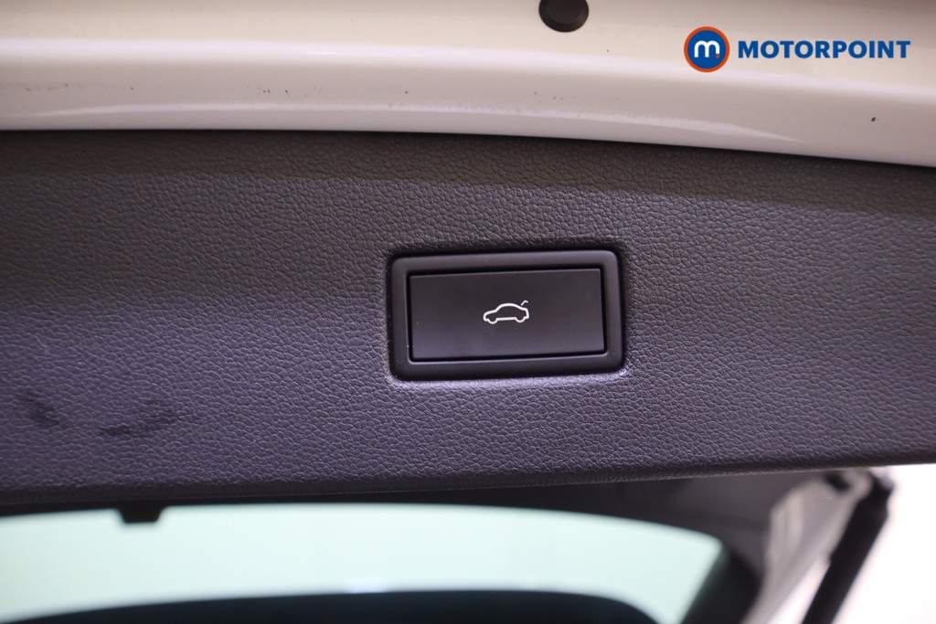 Volkswagen Tiguan R-Line Automatic Petrol SUV - Stock Number (1599777) - 33rd supplementary image