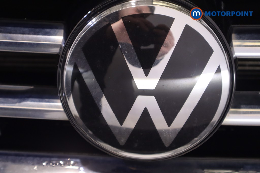 Volkswagen Tiguan R-Line Automatic Petrol SUV - Stock Number (1599777) - 40th supplementary image