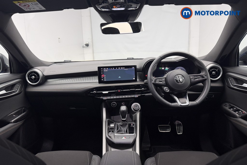 Alfa Romeo Tonale Sprint Automatic Petrol SUV - Stock Number (1599796) - 1st supplementary image