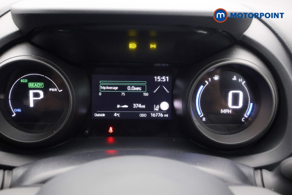 Toyota Yaris Design Automatic Petrol-Electric Hybrid Hatchback - Stock Number (1599987) - 6th supplementary image