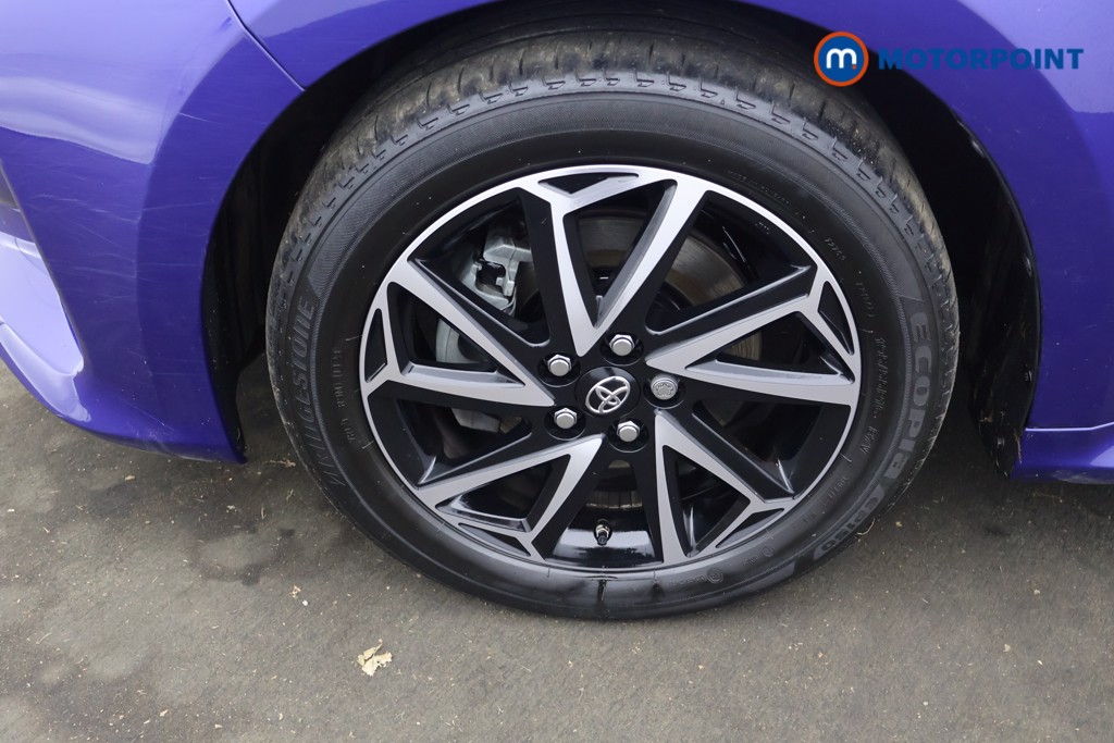 Toyota Yaris Design Automatic Petrol-Electric Hybrid Hatchback - Stock Number (1599987) - 23rd supplementary image