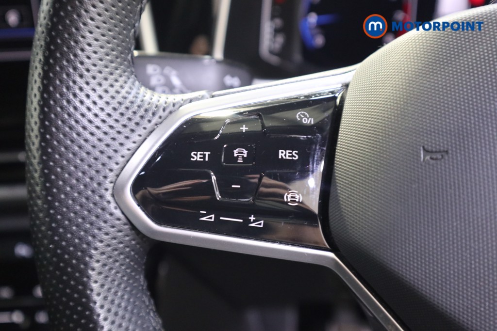 Volkswagen T-Roc R-Line Manual Petrol SUV - Stock Number (1600048) - 5th supplementary image