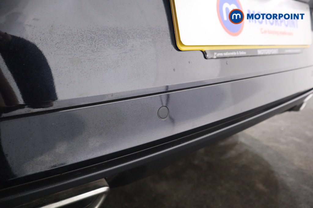 Volkswagen T-Roc R-Line Manual Petrol SUV - Stock Number (1600048) - 24th supplementary image