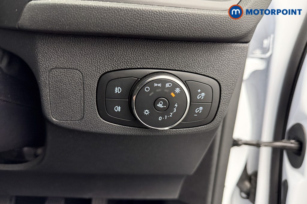 Ford Focus Active Manual Petrol Hatchback - Stock Number (1600302) - 14th supplementary image