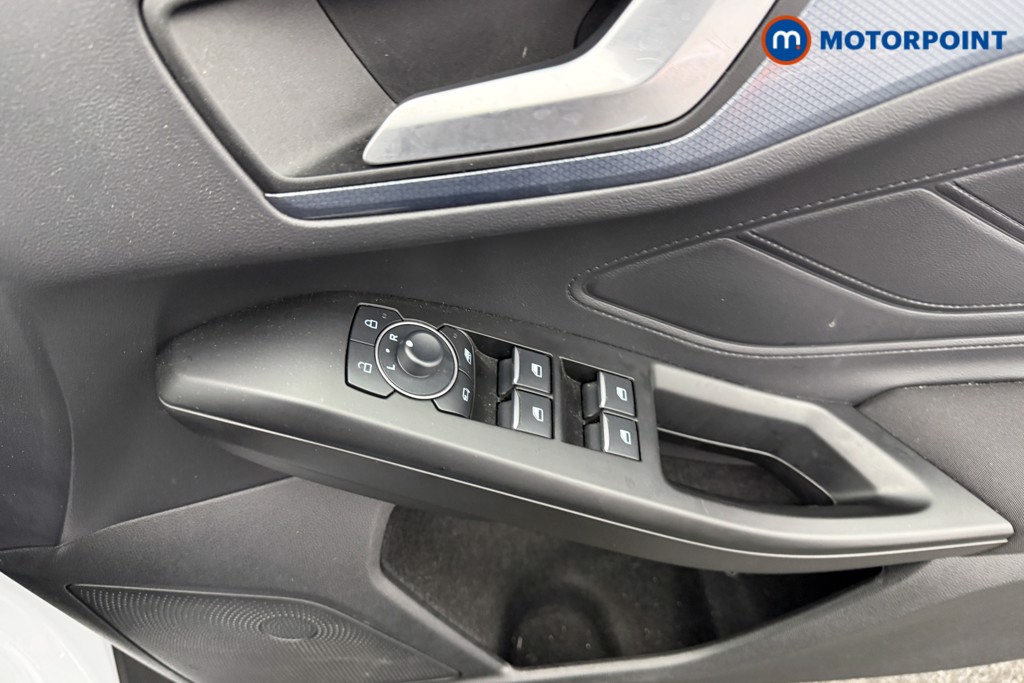 Ford Focus Active Manual Petrol Hatchback - Stock Number (1600302) - 15th supplementary image