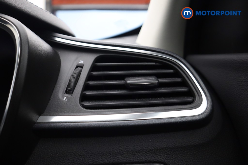 Renault Kadjar Gt Line Manual Petrol SUV - Stock Number (1600445) - 11th supplementary image