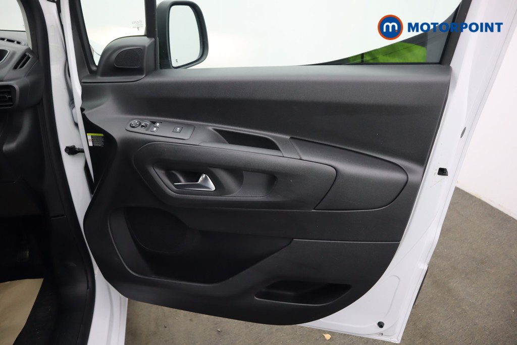 Peugeot Partner Professional Manual Diesel Panel Van - Stock Number (1600512) - 14th supplementary image