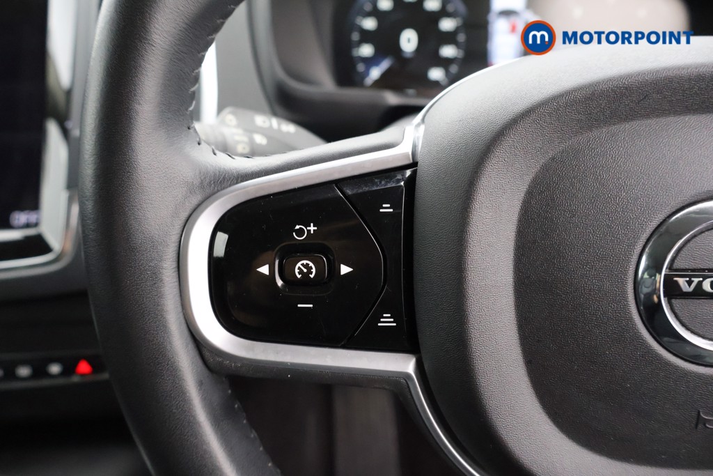 Volvo Xc90 Momentum Automatic Diesel SUV - Stock Number (1560079) - 2nd supplementary image