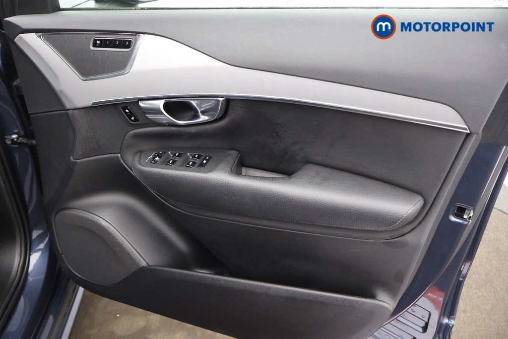 Volvo Xc90 Momentum Automatic Diesel SUV - Stock Number (1560079) - 9th supplementary image