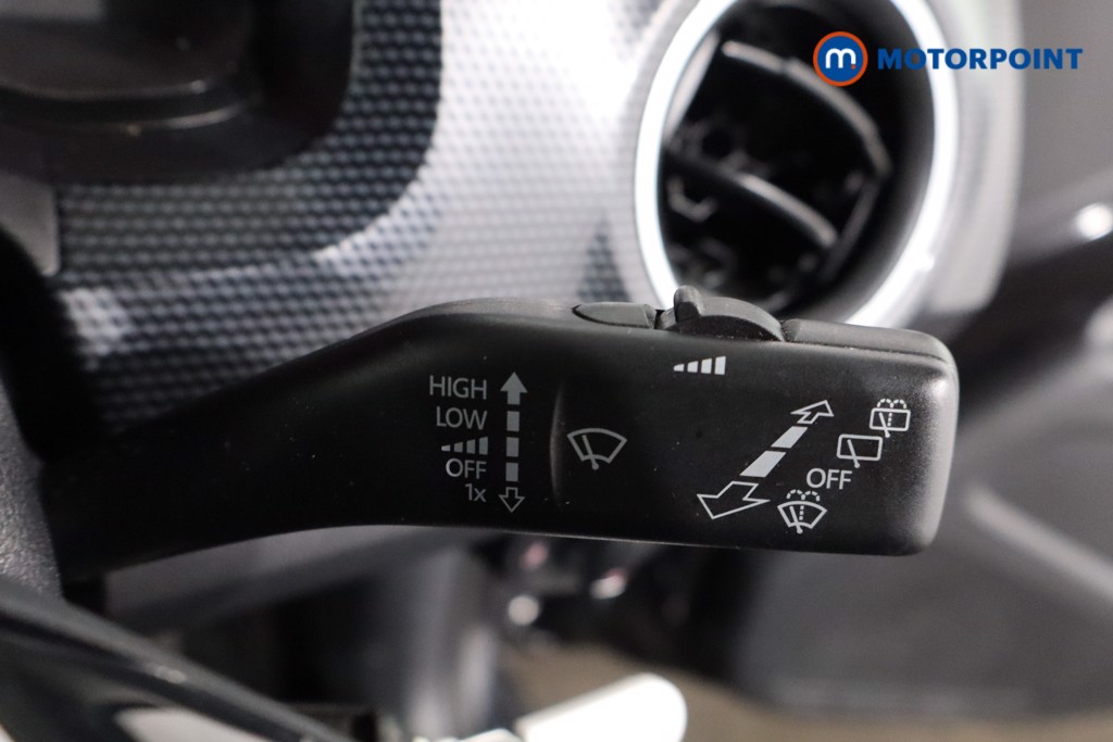 Volkswagen UP E-Up Automatic Electric Hatchback - Stock Number (1579122) - 17th supplementary image