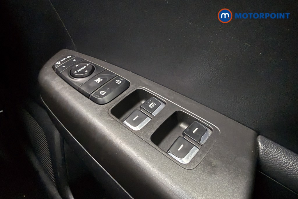 KIA Sportage 2 Manual Petrol SUV - Stock Number (1582979) - 16th supplementary image
