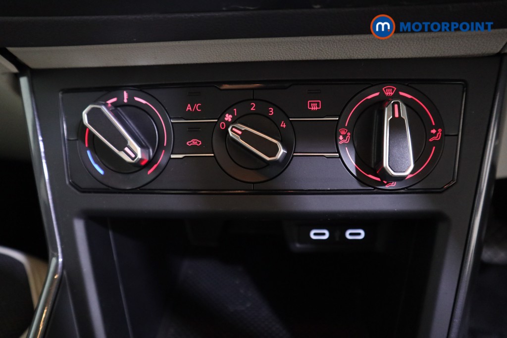 Volkswagen Polo Beats Manual Petrol Hatchback - Stock Number (1583950) - 7th supplementary image